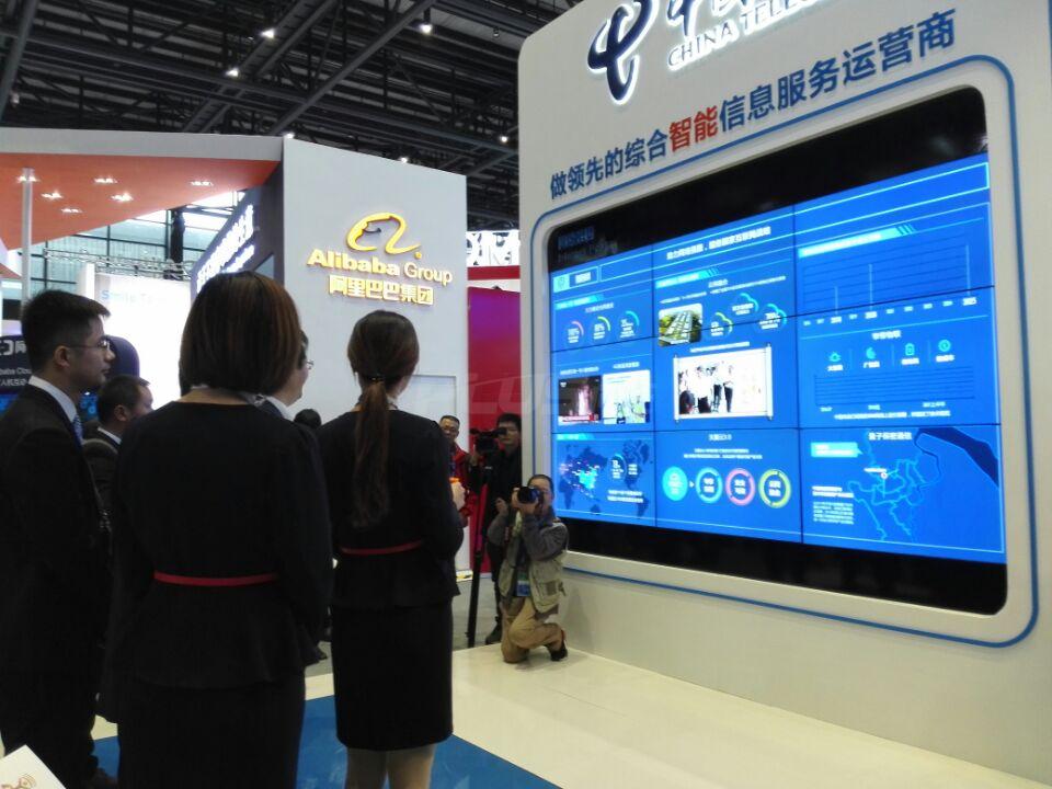 向正科技-世界互联网大会中国电信展厅