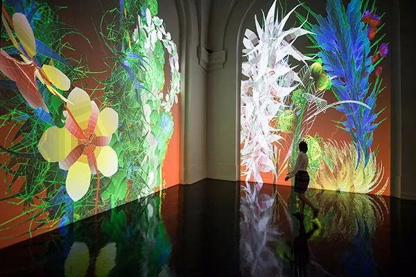 虚拟艺术大师Miguel Chevalier作品：“虚拟花园”